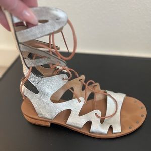 Latigo hand made leather gladiator sandal